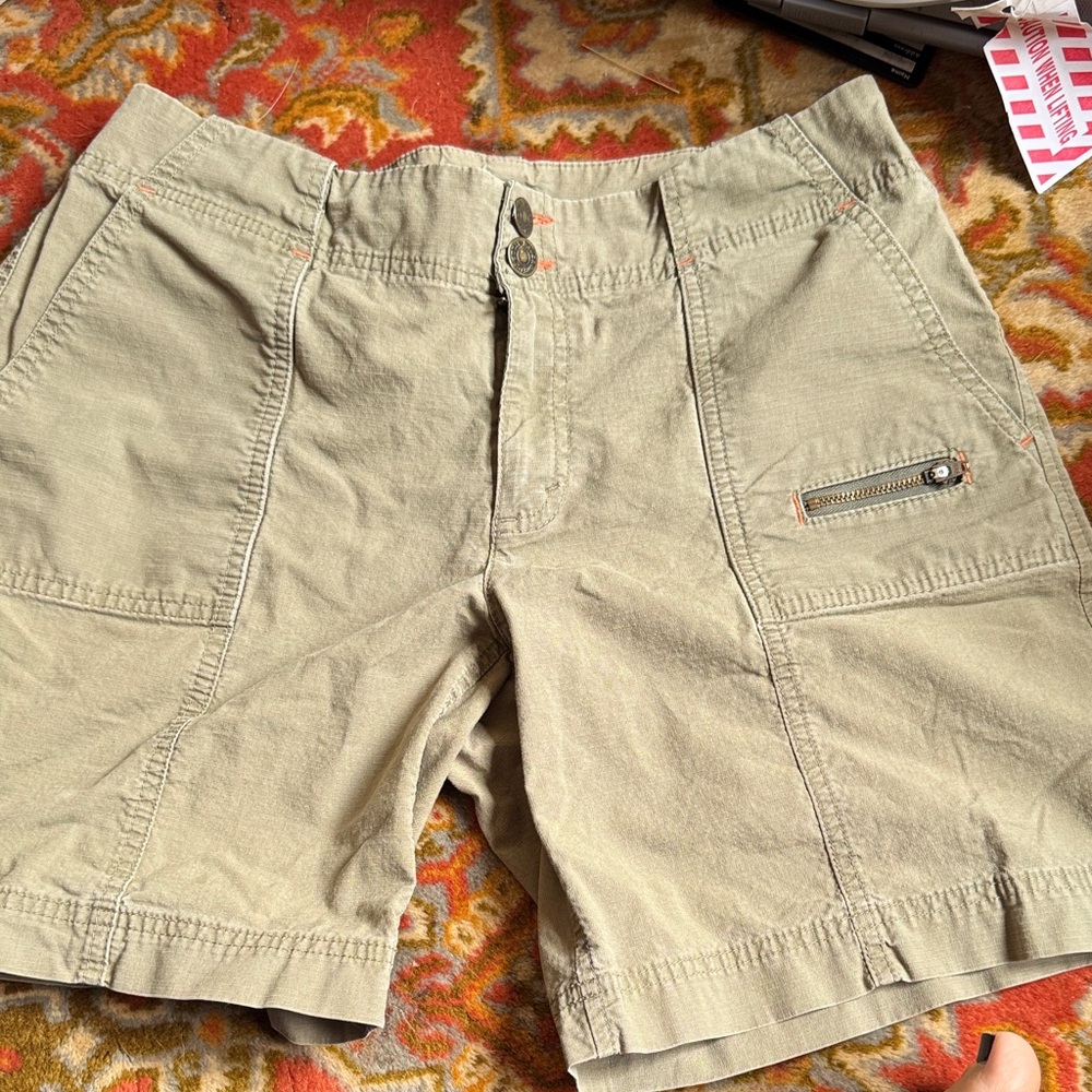 Eddie Bauer Women's Tan Cargo Shorts